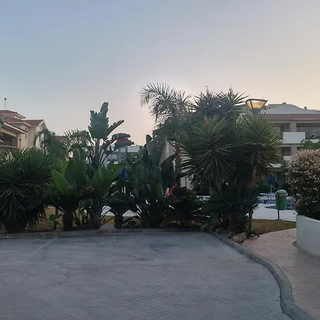 Apartment Gardens A104