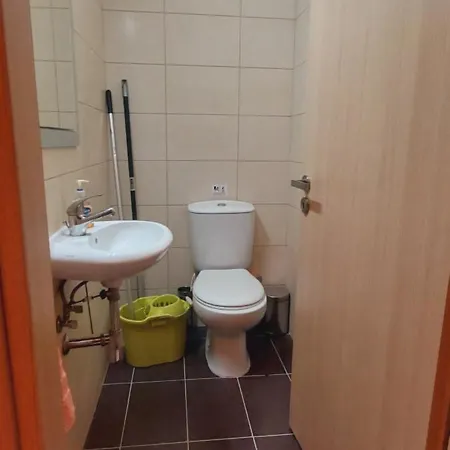 公寓 Gardens A104 *